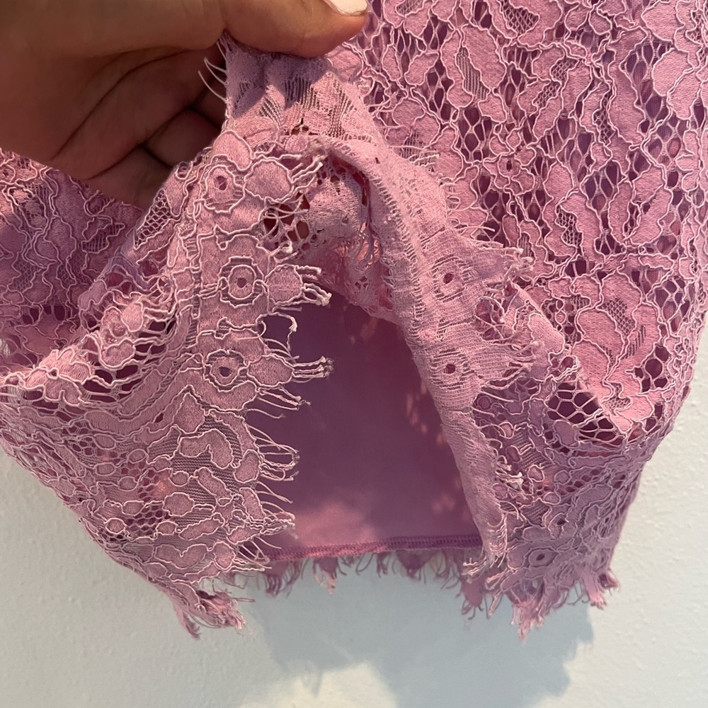 Francesca’s Floral Lavender Lace Mini Dress Size XXS - Picture 4 of 7